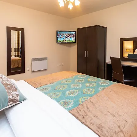 Avenue 10 بيت للعطل