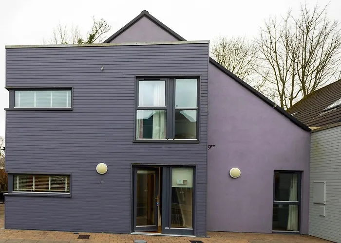 Avenue 10 Holiday home